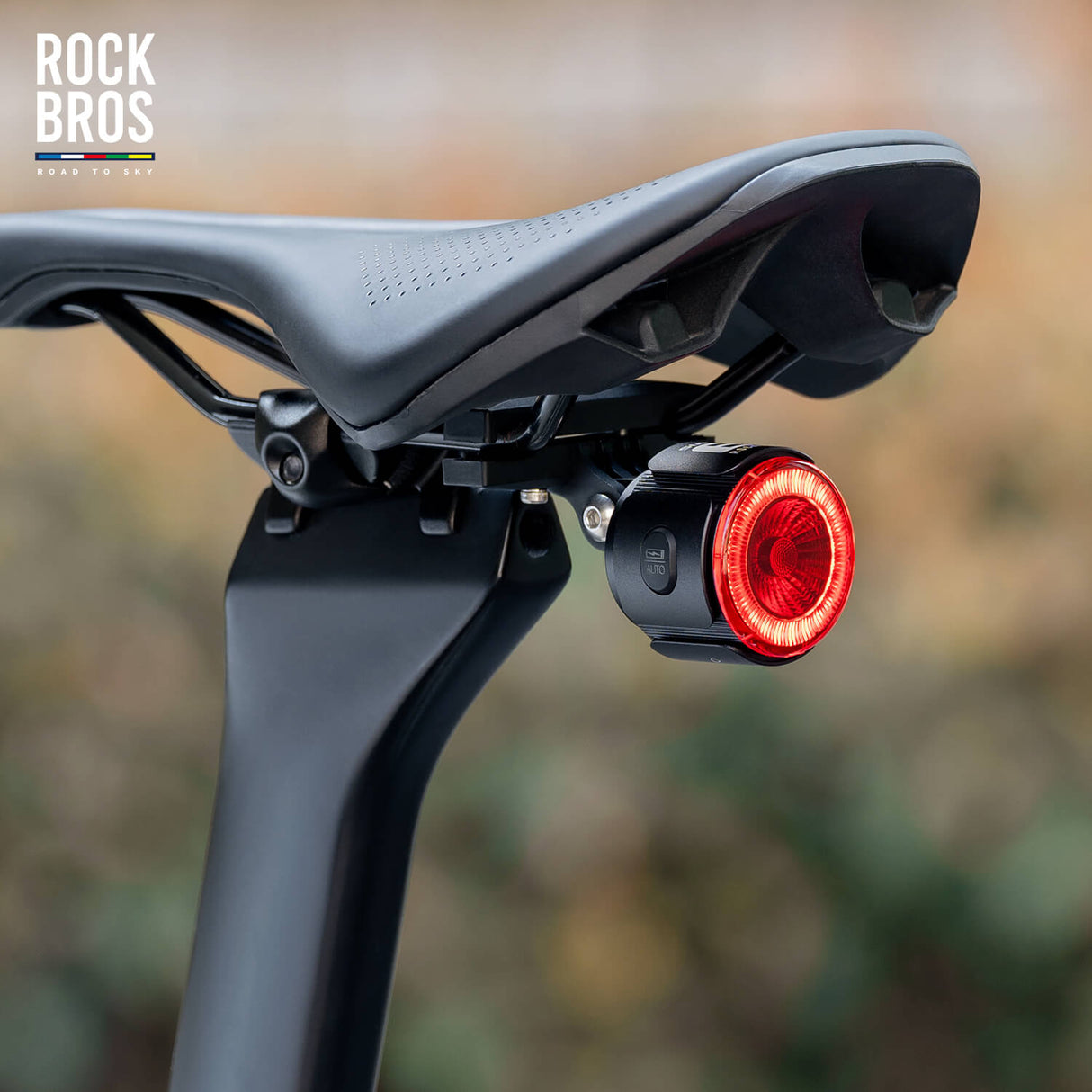 ROCKBROS ROAD TO SKY Inteligentne Tylne Światło Rowerowe Wodoodporność -RL1F Światła rowerowe