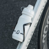 ROCKBROS „Skin-Feel” butelka rowerowa 600 / 750 ml z osłoną przeciwkurzową, lekki i antypoślizgowy