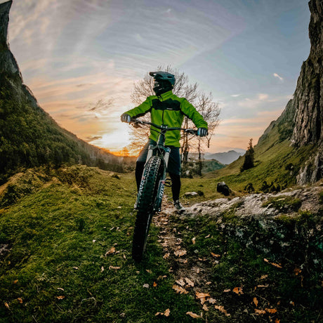 ROCKBROS Zimowa Wiatroodporna Kurtka Rowerowa Typu Softshell Mężczyźni