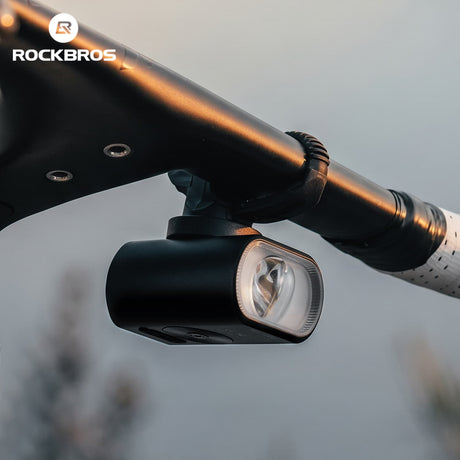 ROCKBROS Przednia Lampka Rowerowa 1000 lm z Możliwością Montażu Nad i Pod Kierownicą - M5 Światła rowerowe
